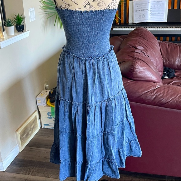 Mlle Gabrielle Denim Tube Midi-Dress Size Medium - Picture 3 of 8